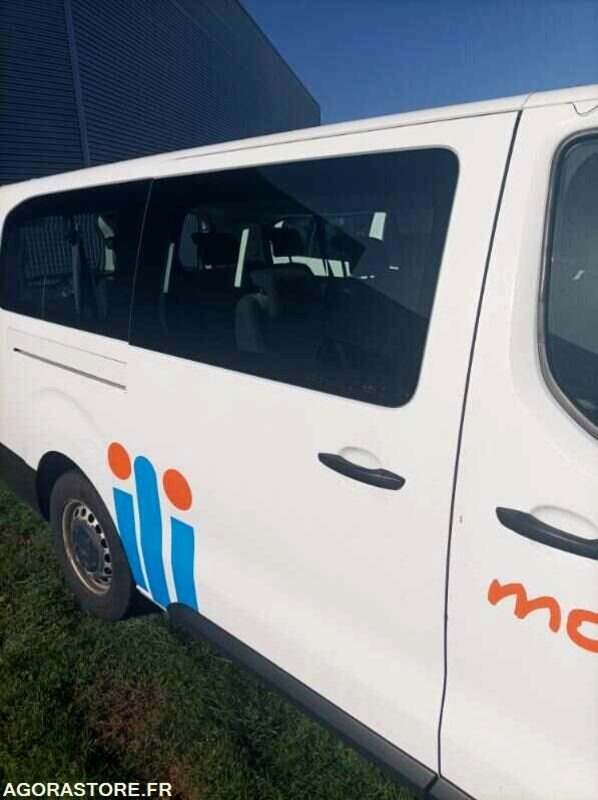 ET-800-VE - Roulant - CITROEN JUMPY SPACE TOURER - VP - 284 574 Kms - Minibus, People carrier: picture 5 ET-800-VE - Roulant - CITROEN JUMPY SPACE TOURER - VP - 284 574 Kms - Minibus, People carrier: picture 5