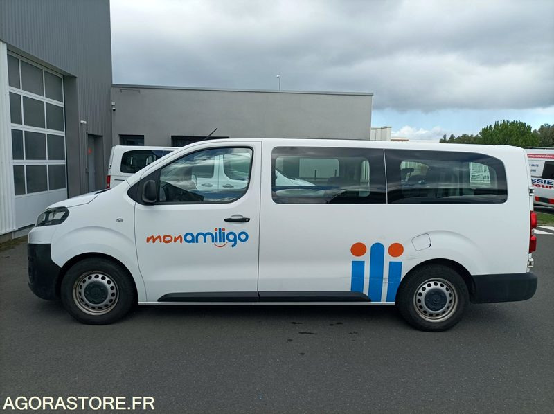 FB-663-VG - Roulant - CITROEN JUMPY SPACE TOURER - VP - 232 790 Kms - Minibus, People carrier: picture 4 FB-663-VG - Roulant - CITROEN JUMPY SPACE TOURER - VP - 232 790 Kms - Minibus, People carrier: picture 4