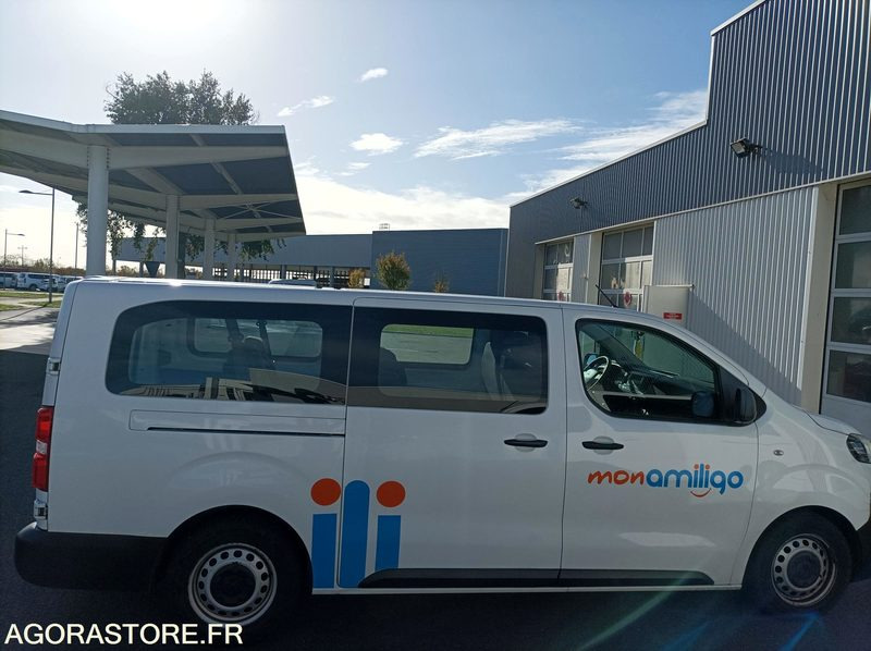FG-897-DE - Roulant - CITROEN JUMPY SPACE TOURER - VP - 226 170 Kms - Minibus, People carrier: picture 4 FG-897-DE - Roulant - CITROEN JUMPY SPACE TOURER - VP - 226 170 Kms - Minibus, People carrier: picture 4
