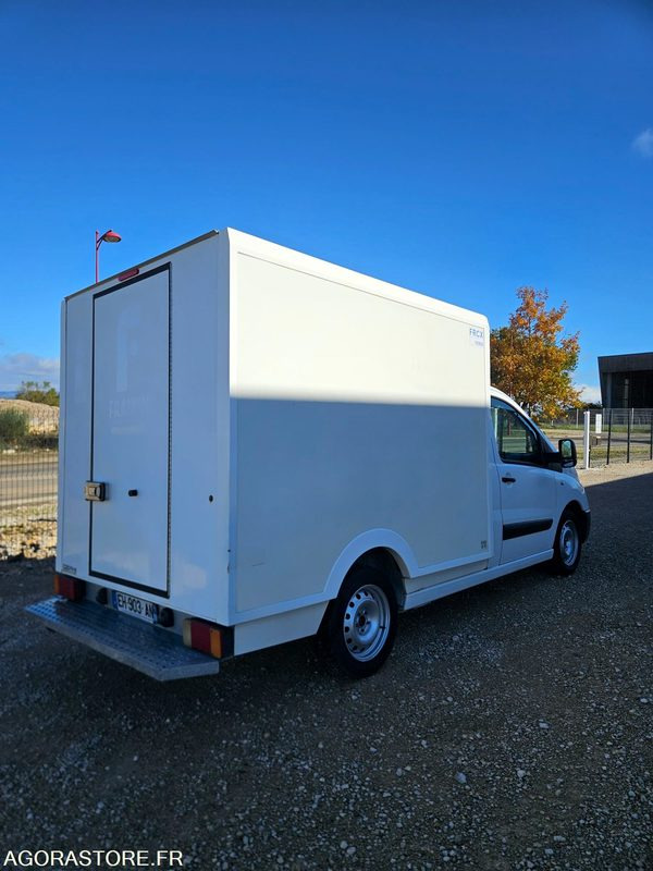 FIAT SCUDO 2.0 130 CAISSE FRIGORIFIQUE FRCX 3 PLACES - Refrigerated delivery van: picture 4 FIAT SCUDO 2.0 130 CAISSE FRIGORIFIQUE FRCX 3 PLACES - Refrigerated delivery van: picture 4