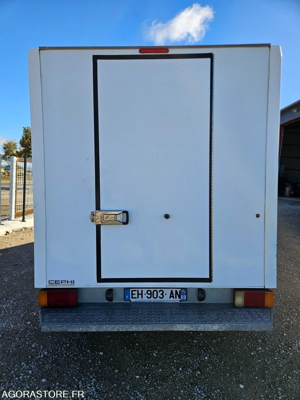 FIAT SCUDO 2.0 130 CAISSE FRIGORIFIQUE FRCX 3 PLACES - Refrigerated delivery van: picture 5 FIAT SCUDO 2.0 130 CAISSE FRIGORIFIQUE FRCX 3 PLACES - Refrigerated delivery van: picture 5