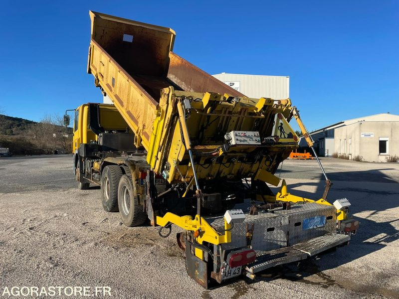 FINISSEUR D’INTERVENTION RAPIDE - DAF - FIR 3000 - 2003 / 335000 KM - Bitumen sprayer: picture 1 FINISSEUR D’INTERVENTION RAPIDE - DAF - FIR 3000 - 2003 / 335000 KM - Bitumen sprayer: picture 1