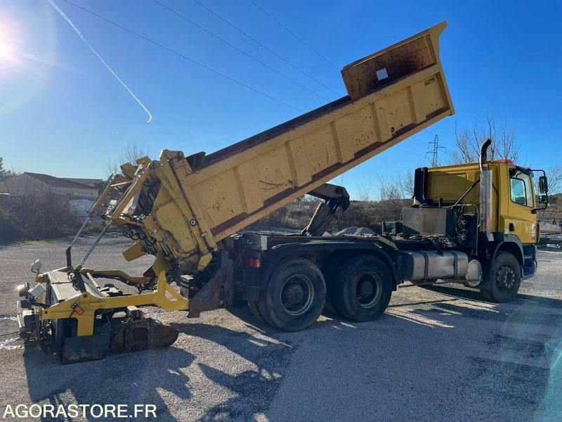 FINISSEUR D’INTERVENTION RAPIDE - DAF - FIR 3000 - 2003 / 335000 KM - Bitumen sprayer: picture 5 FINISSEUR D’INTERVENTION RAPIDE - DAF - FIR 3000 - 2003 / 335000 KM - Bitumen sprayer: picture 5