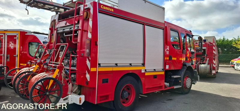 FOURGON POMPE TONNE - RENAULT MIDLUM - 680 AFL 29 - Fire engine: picture 2 FOURGON POMPE TONNE - RENAULT MIDLUM - 680 AFL 29 - Fire engine: picture 2