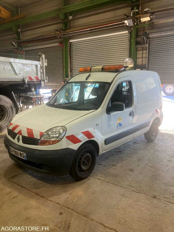 FOURGONNETTE RENAULT KANGOO - Small van: picture 1 FOURGONNETTE RENAULT KANGOO - Small van: picture 1