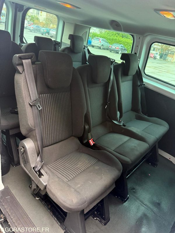 Ford Transit - Minibus, People carrier: picture 2 Ford Transit - Minibus, People carrier: picture 2