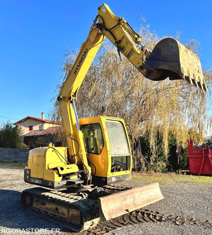 HYUNDAI ROBEX 80-7 - Excavator: picture 1 HYUNDAI ROBEX 80-7 - Excavator: picture 1