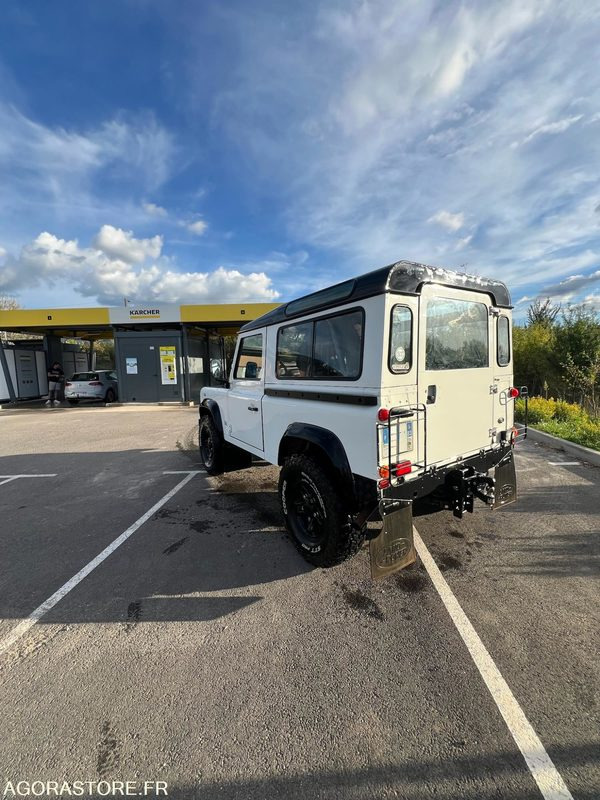 LAND ROVER DEFENDER 90 - 175 000km - SUV: picture 3 LAND ROVER DEFENDER 90 - 175 000km - SUV: picture 3