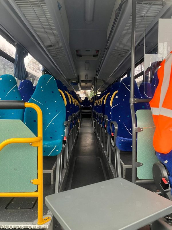 MERCEDES INTOURO 13m N°093371 - School bus: picture 5 MERCEDES INTOURO 13m N°093371 - School bus: picture 5