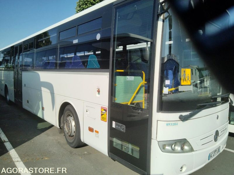 MERCEDES INTOURO N°093284 - Minibus, People carrier: picture 2 MERCEDES INTOURO N°093284 - Minibus, People carrier: picture 2