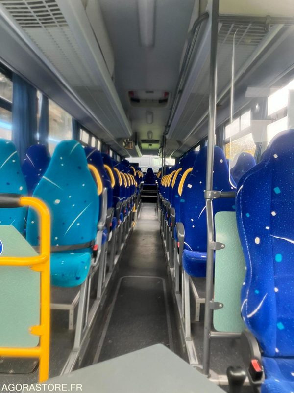 MERCEDES INTOURO N°093350 - School bus: picture 5 MERCEDES INTOURO N°093350 - School bus: picture 5