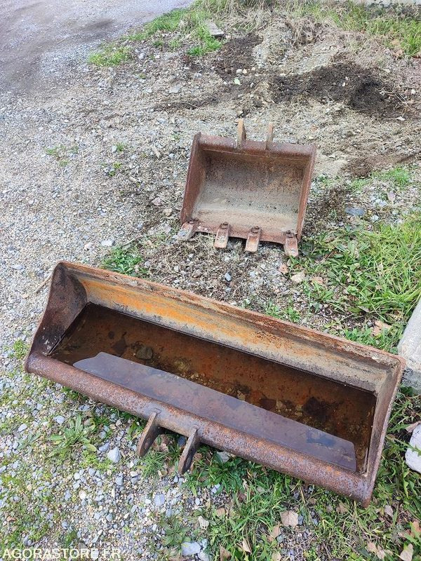 MINI PELLE BOBCAT - Mini excavator: picture 2 MINI PELLE BOBCAT - Mini excavator: picture 2