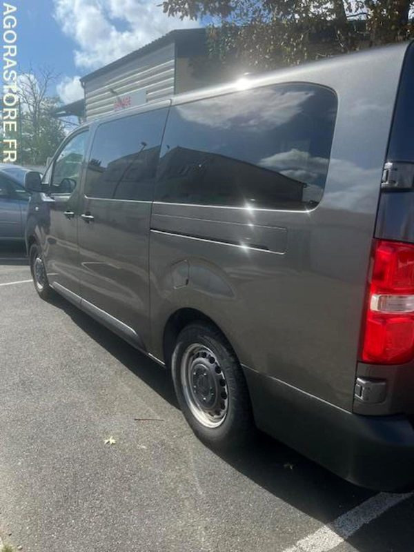 MINIBUS CITROEN JUMPY SPACETOURER 1.5L BHDI - 4 portes - 2019 - 182 000km - Minibus, People carrier: picture 5 MINIBUS CITROEN JUMPY SPACETOURER 1.5L BHDI - 4 portes - 2019 - 182 000km - Minibus, People carrier: picture 5