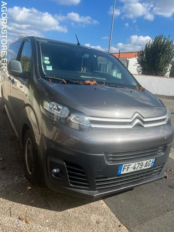 MINIBUS CITROEN JUMPY SPACETOURER 1.5L BHDI - 4 portes - 2019 - 182 000km - Minibus, People carrier: picture 2 MINIBUS CITROEN JUMPY SPACETOURER 1.5L BHDI - 4 portes - 2019 - 182 000km - Minibus, People carrier: picture 2