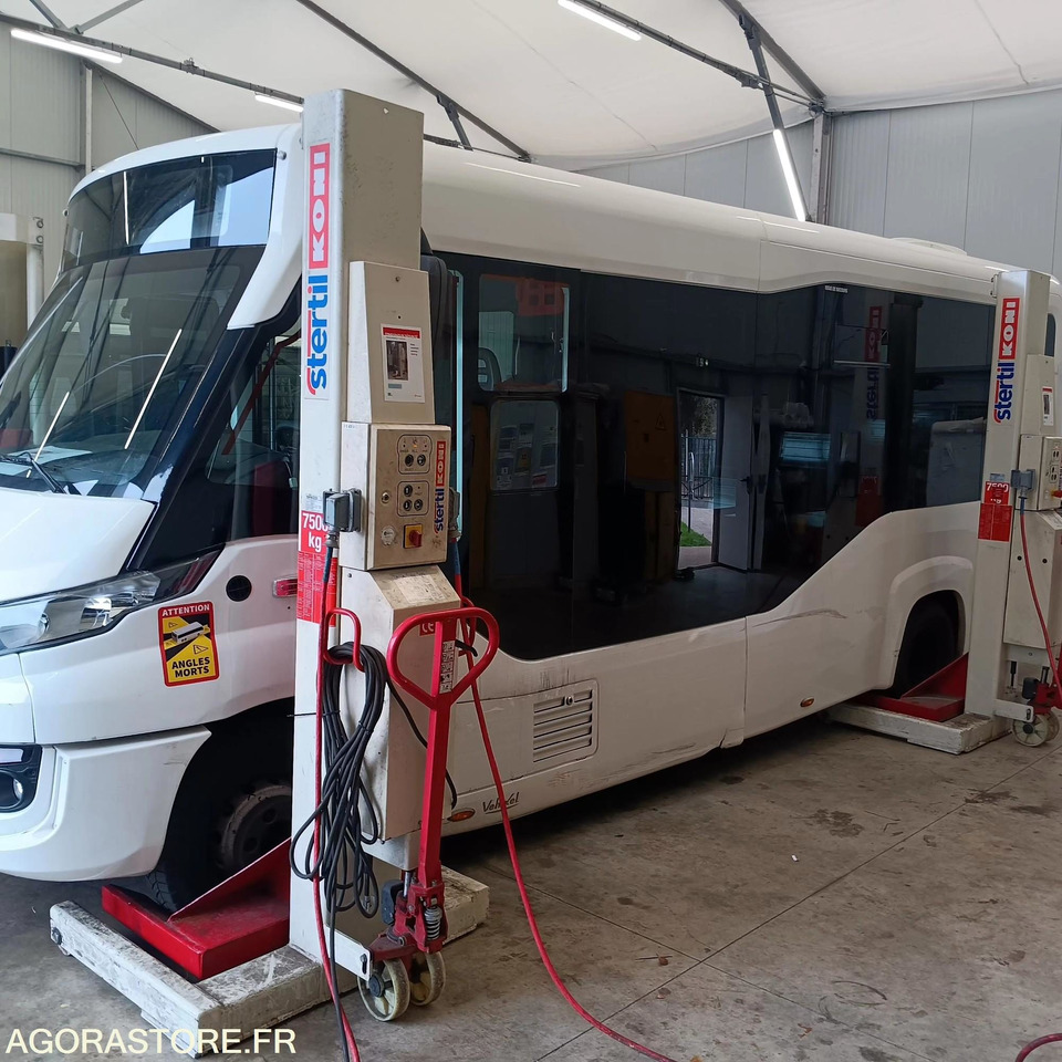 MINIBUS VEHIXEL CYTIOS N° 100762 MEC2016 172285KM EB-549-LT - Minibus, People carrier: picture 2 MINIBUS VEHIXEL CYTIOS N° 100762 MEC2016 172285KM EB-549-LT - Minibus, People carrier: picture 2