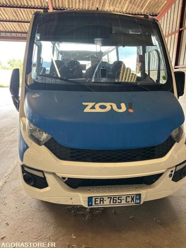 MINICARS IVECO BUS DAILY TOURYS 25397 MEC 2017 KM 239000 ER-765-CX - Minibus, People carrier: picture 1 MINICARS IVECO BUS DAILY TOURYS 25397 MEC 2017 KM 239000 ER-765-CX - Minibus, People carrier: picture 1