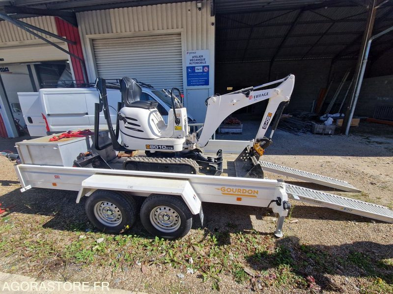 Mini Pelle 1T JCB 8010CTS + Remorque - 2023 / (NEUVE) 19 HEURES (EMF201) - Mini excavator: picture 2 Mini Pelle 1T JCB 8010CTS + Remorque - 2023 / (NEUVE) 19 HEURES (EMF201) - Mini excavator: picture 2