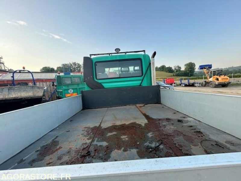 MERCEDES UNIMOG U300C VERSION COMMUNALE 2000 97652 KM - Municipal/ Special vehicle: picture 5 MERCEDES UNIMOG U300C VERSION COMMUNALE 2000 97652 KM - Municipal/ Special vehicle: picture 5