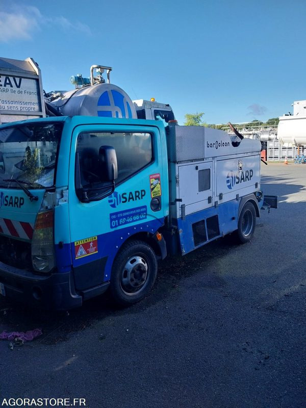 NISSAN Cabstar 3T5 BAROCLEAN 2011 (400 000Km) NON ROULANT EXPORT EXCLUSIVEMENT - Vacuum truck: picture 2 NISSAN Cabstar 3T5 BAROCLEAN 2011 (400 000Km) NON ROULANT EXPORT EXCLUSIVEMENT - Vacuum truck: picture 2