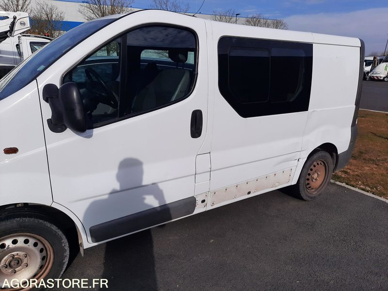 OPEL VIVARO - 2011 - 112 800KM - Panel van: picture 3 OPEL VIVARO - 2011 - 112 800KM - Panel van: picture 3