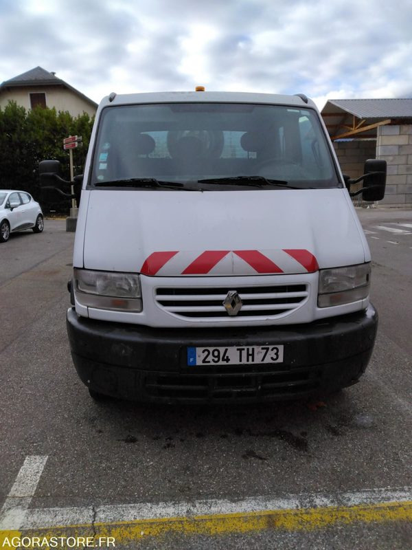 RENAULT MASCOTT BENNE - Other machinery: picture 3 RENAULT MASCOTT BENNE - Other machinery: picture 3