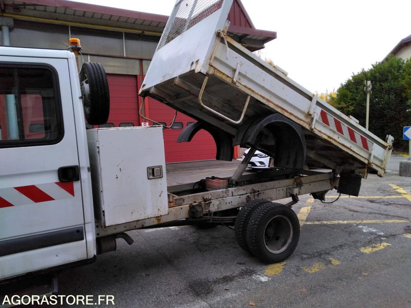 RENAULT MASCOTT BENNE - Other machinery: picture 5 RENAULT MASCOTT BENNE - Other machinery: picture 5