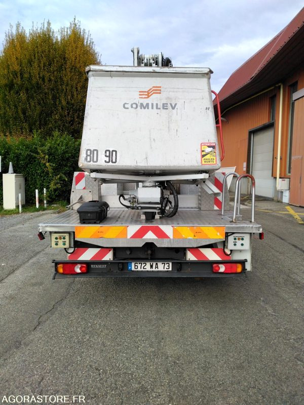 RENAULT MIDLUM 190 NACELLE - Other machinery: picture 4 RENAULT MIDLUM 190 NACELLE - Other machinery: picture 4