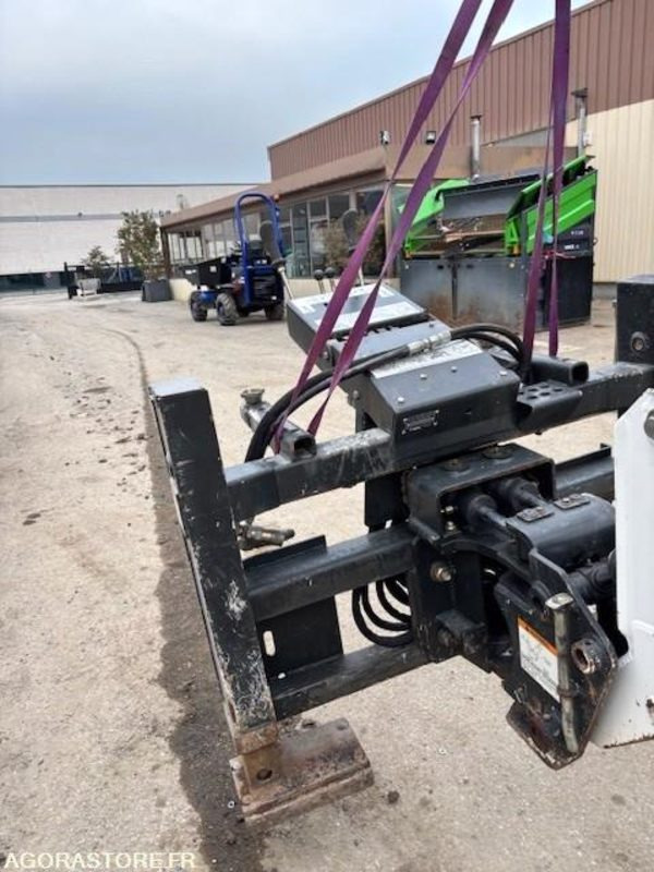 Truck mounted crane PELLE RETRO BOBCAT 725 S POUR SKID: picture 14