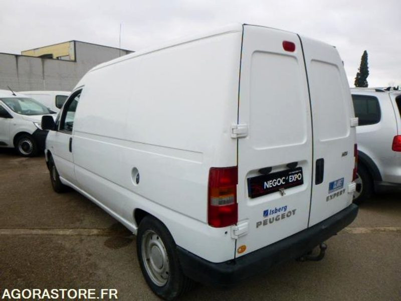 PEUGEOT expert frigorifique - 2003 - 96 210km - BON ETAT - Small van: picture 4 PEUGEOT expert frigorifique - 2003 - 96 210km - BON ETAT - Small van: picture 4