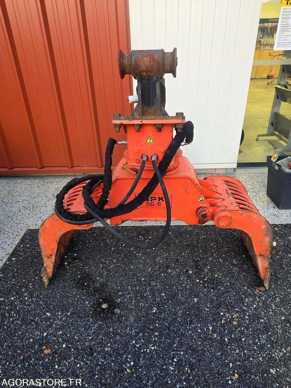 PINCE DE TRI - NPK DG-6 - 2021 - Construction equipment: picture 1 PINCE DE TRI - NPK DG-6 - 2021 - Construction equipment: picture 1