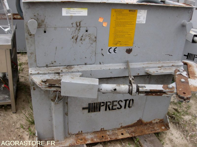 PRESSE A CARTON A VIS PRESTO SPN15  - 2009 - Tool/ Equipment: picture 4 PRESSE A CARTON A VIS PRESTO SPN15  - 2009 - Tool/ Equipment: picture 4