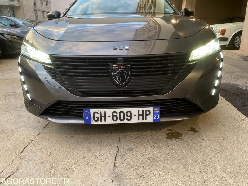 PRIX TTC PEUGEOT 308 III (P5) SW 1.5 BlueHDi 16V EAT8 S&S 130 Boîte automatique - Estate car: picture 4 PRIX TTC PEUGEOT 308 III (P5) SW 1.5 BlueHDi 16V EAT8 S&S 130 Boîte automatique - Estate car: picture 4