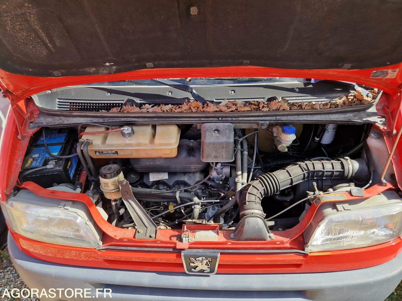 Peugeot Boxer- 2000 - 43336 - 3275XC27 - Panel van: picture 3 Peugeot Boxer- 2000 - 43336 - 3275XC27 - Panel van: picture 3