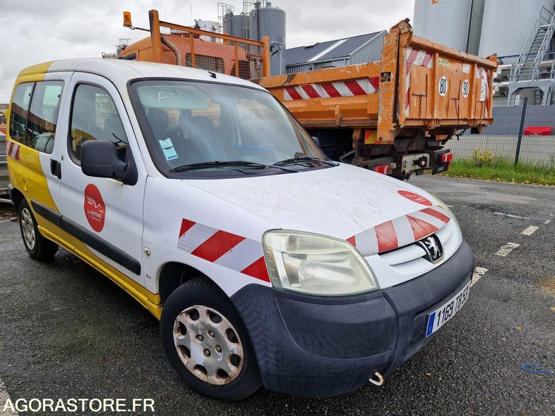 Peugeot Partner - 234876 -2006 - 1169TB53 - Car: picture 4 Peugeot Partner - 234876 -2006 - 1169TB53 - Car: picture 4