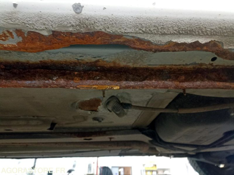 Peugeot Partner (pour pièces) - Small van: picture 5 Peugeot Partner (pour pièces) - Small van: picture 5