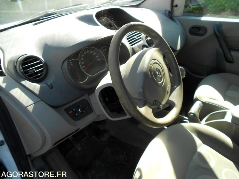 RENAULT KANGOO 1.5 DCI - Small van: picture 5 RENAULT KANGOO 1.5 DCI - Small van: picture 5