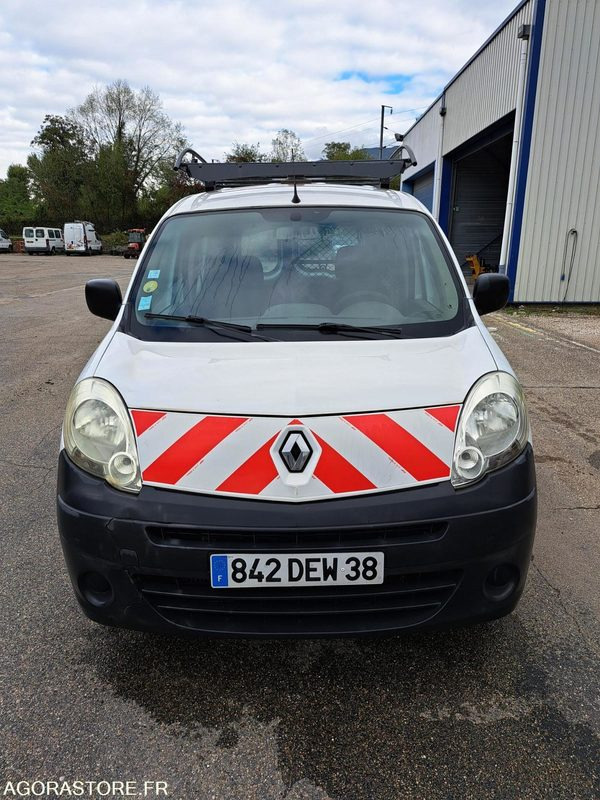 RENAULT KANGOO-119 593 KMS-2008-842 DEW 38 - Small van: picture 3 RENAULT KANGOO-119 593 KMS-2008-842 DEW 38 - Small van: picture 3