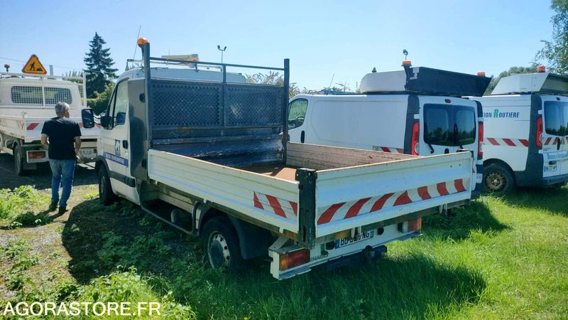 RENAULT MASTER - 2010 - 307041 KM - Panel van: picture 3 RENAULT MASTER - 2010 - 307041 KM - Panel van: picture 3