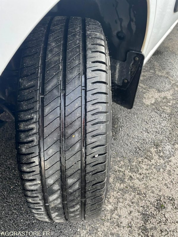 RENAULT MASTER - 2019 / 35366 KM (FM061MP) - Panel van: picture 4 RENAULT MASTER - 2019 / 35366 KM (FM061MP) - Panel van: picture 4