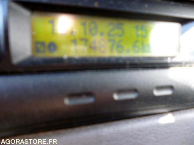 Tipper RENAULT MIDLUM 220 DCI BENNE HAYON 174900kms 2003: picture 18 Tipper RENAULT MIDLUM 220 DCI BENNE HAYON 174900kms 2003: picture 18