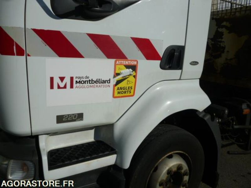 RENAULT MIDLUM 220 DCI BENNE HAYON 174900kms 2003 - Tipper: picture 2 RENAULT MIDLUM 220 DCI BENNE HAYON 174900kms 2003 - Tipper: picture 2
