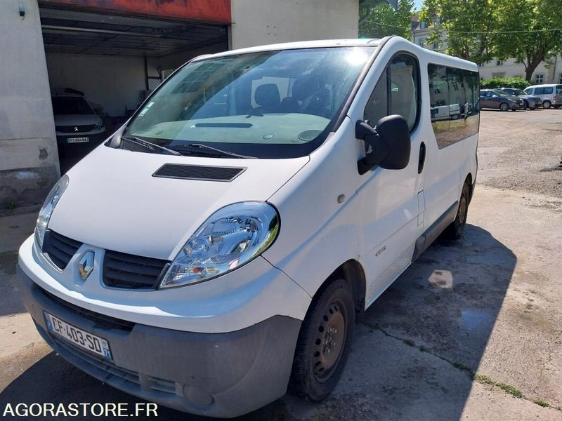 RENAULT TRAFIC DCI 115CH 9 PLACES - Minibus, People carrier: picture 1 RENAULT TRAFIC DCI 115CH 9 PLACES - Minibus, People carrier: picture 1