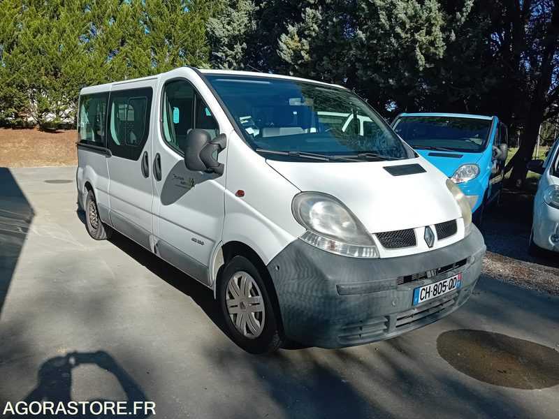 RENAULT TRAFIC VP DCI 100 TPMR - 134000km - 2006 - Panel van: picture 2 RENAULT TRAFIC VP DCI 100 TPMR - 134000km - 2006 - Panel van: picture 2