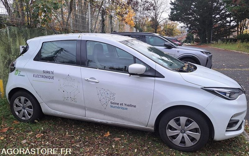 RENAULT - ZOE - 2019 - 41 000KM - Car: picture 3 RENAULT - ZOE - 2019 - 41 000KM - Car: picture 3