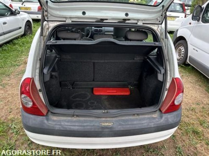 Renault Clio - 638BGC57 - Car: picture 4 Renault Clio - 638BGC57 - Car: picture 4