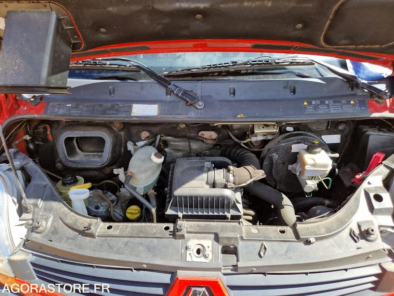 Renault Master - 2007 - 61866 - 4156ZG27 - Panel van: picture 3 Renault Master - 2007 - 61866 - 4156ZG27 - Panel van: picture 3