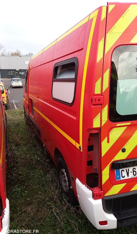 Renault - Master - 2013 - CV602VF - Ambulance: picture 4 Renault - Master - 2013 - CV602VF - Ambulance: picture 4