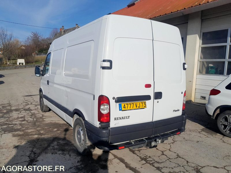 Panel van Renault Master: picture 8