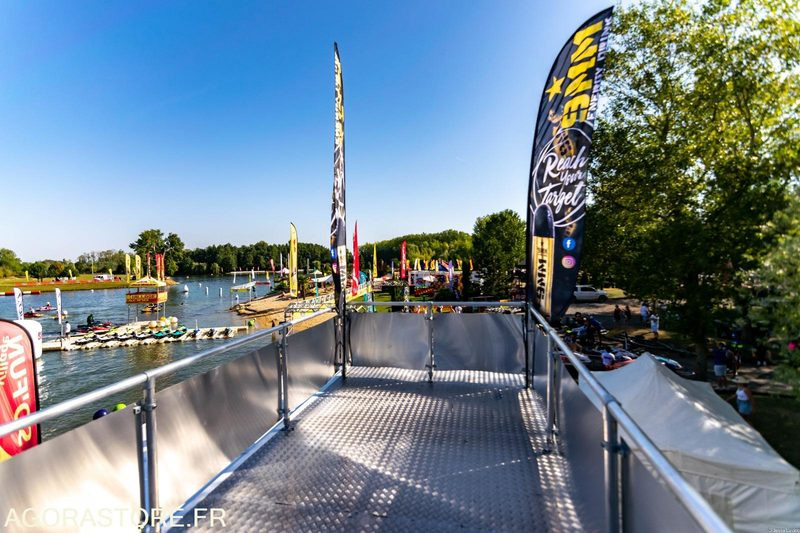 Semi Remorques DRACO - Bar - DJ - Rooftop - Refrigerated semi-trailer: picture 5 Semi Remorques DRACO - Bar - DJ - Rooftop - Refrigerated semi-trailer: picture 5