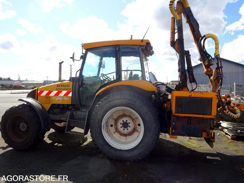 TRACTEUR ET DEBROUSSAILLEUSE - Farm tractor: picture 3 TRACTEUR ET DEBROUSSAILLEUSE - Farm tractor: picture 3